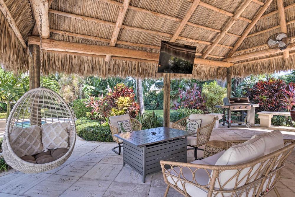 Poolside Paradise with Tropical Hut in Palm Beach